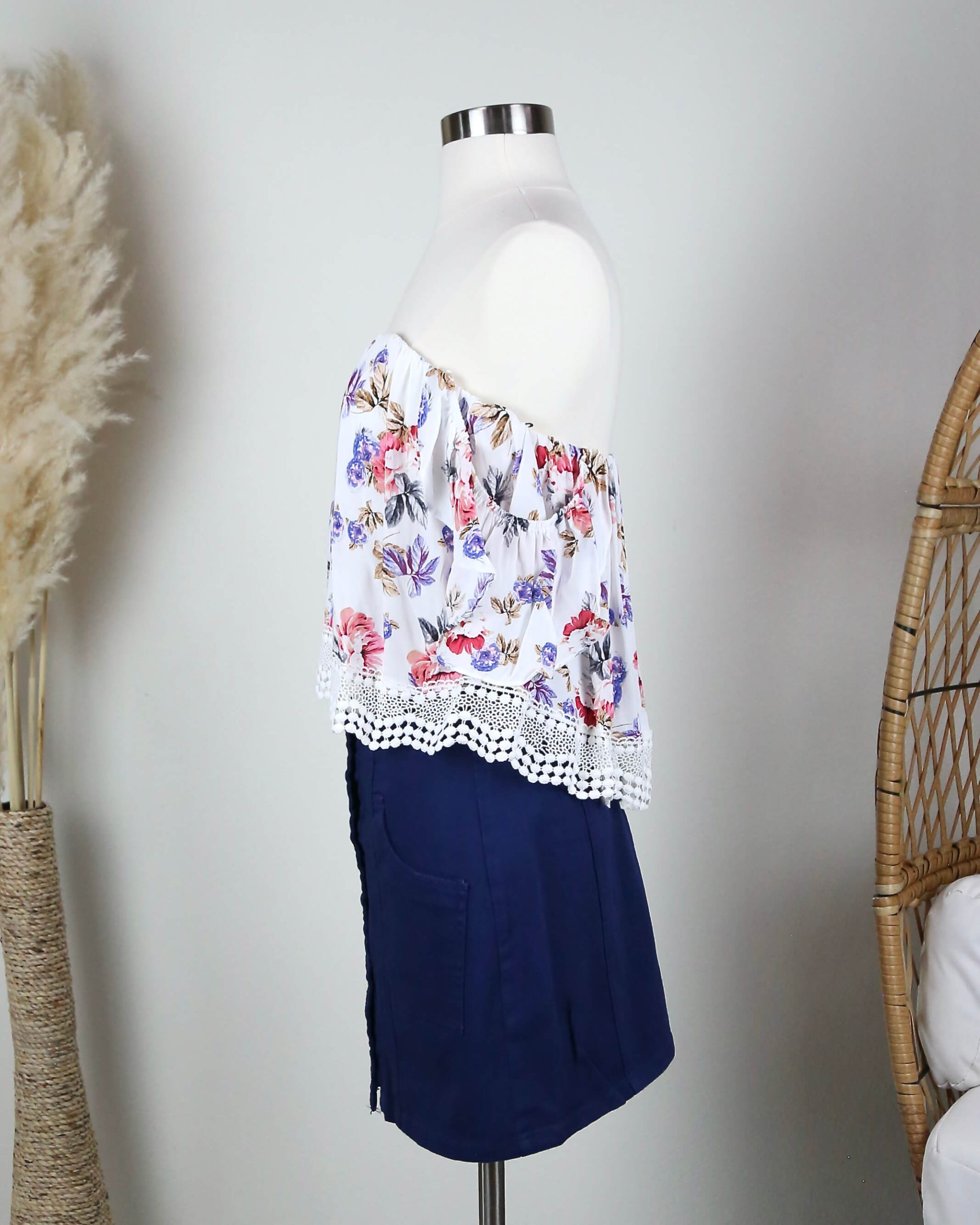 WovenButtonUpEssentialDenimMiniSkirtwithFrontPocketsinNavy2